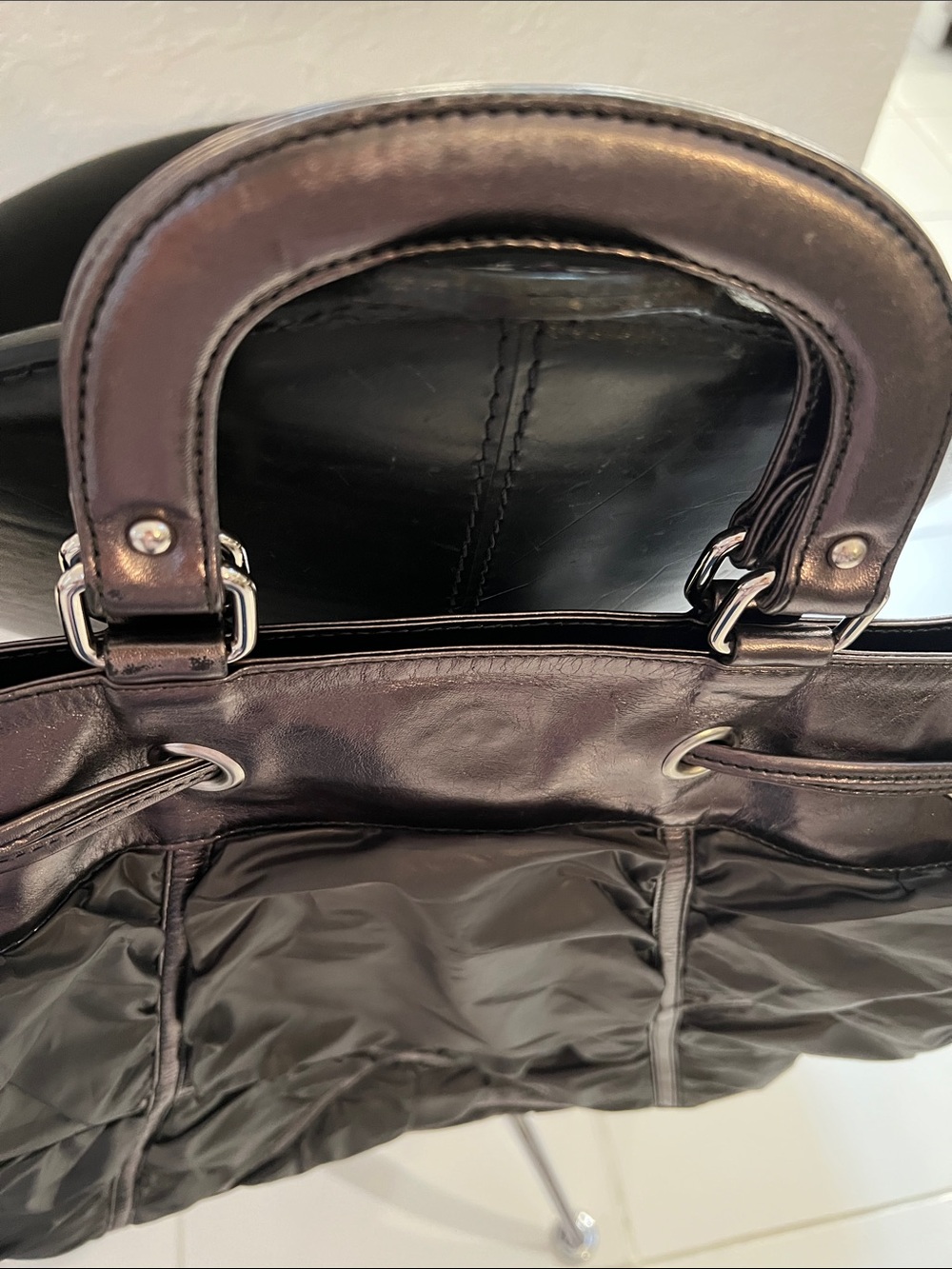 DONALD PLINER VTG XL Black quilted nylon trimmed with Bronze Metallic leather - Picture 5 of 12